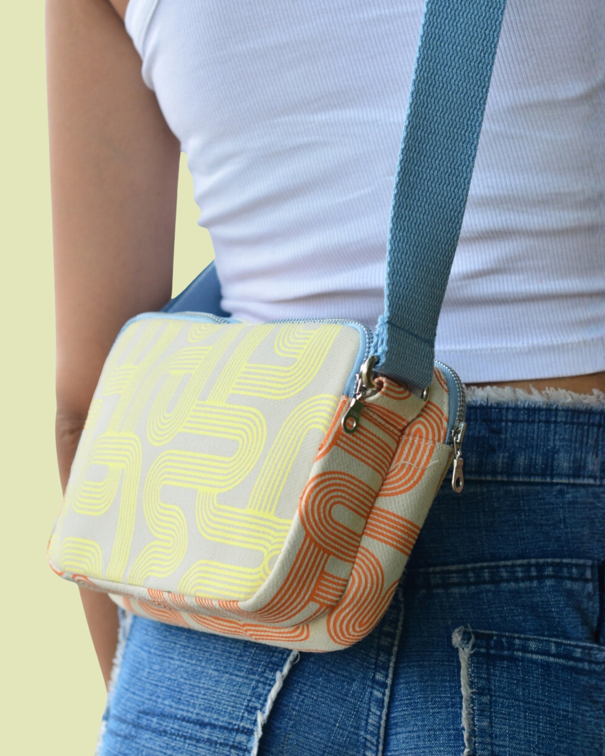 The Box Sling - Global Worming