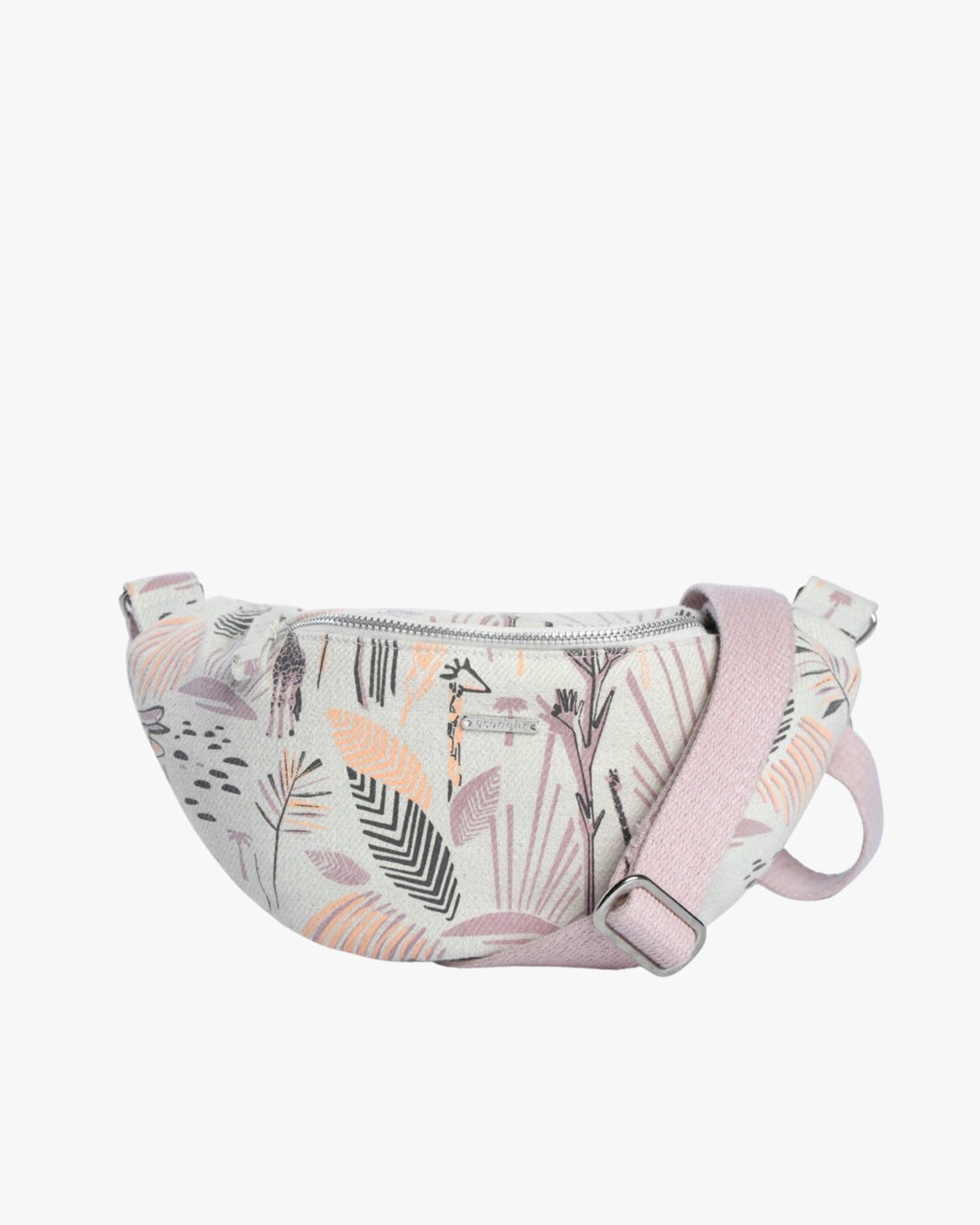 The Fanny Pack - Madagascar