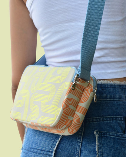 The Box Sling - Global Worming