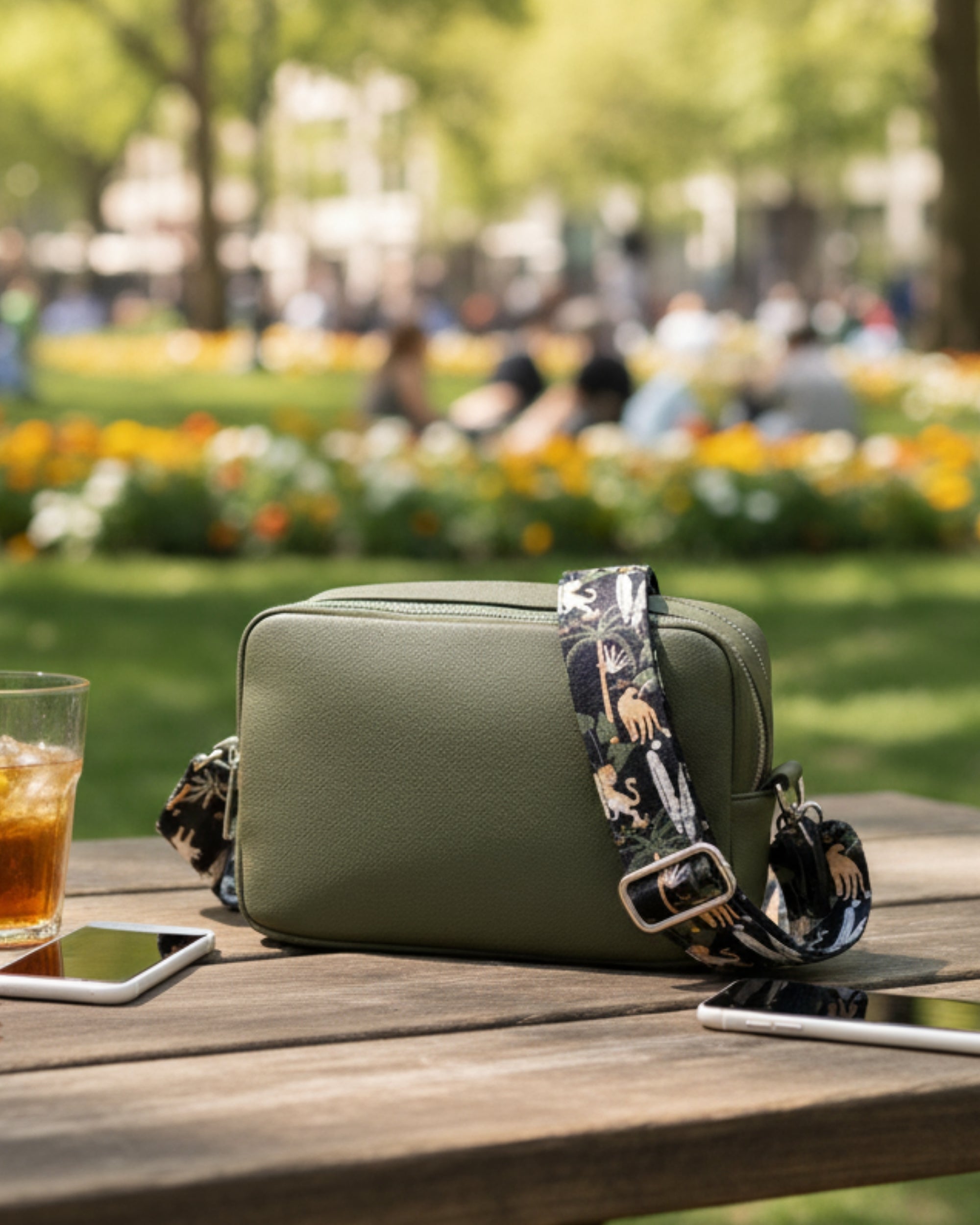 The Box Sling - Night Safari