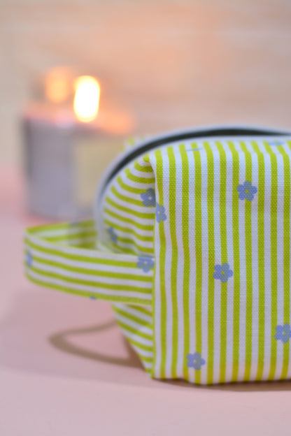 Travel Pouch - Meadows &amp; Gingham