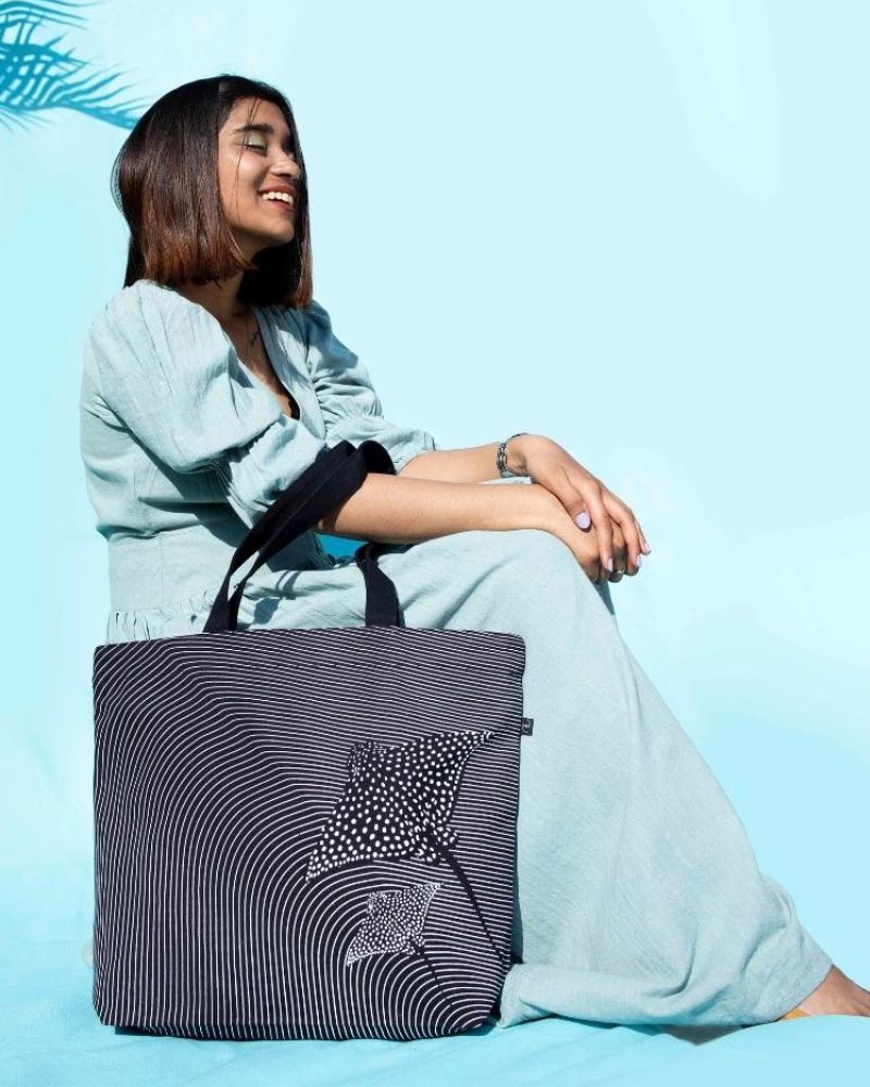 Mesmerizing Stingray - Ecoright